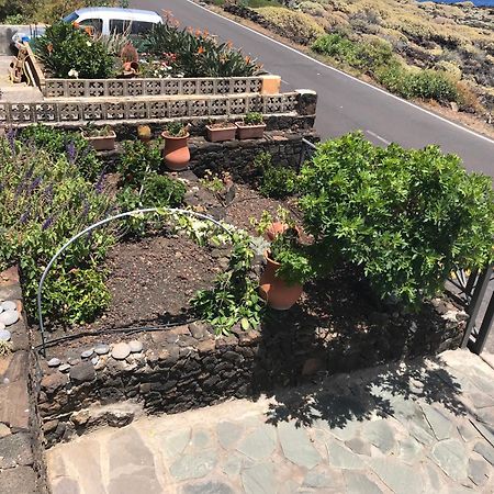 Una Casa Con Vistas La Caleta  Exterior photo