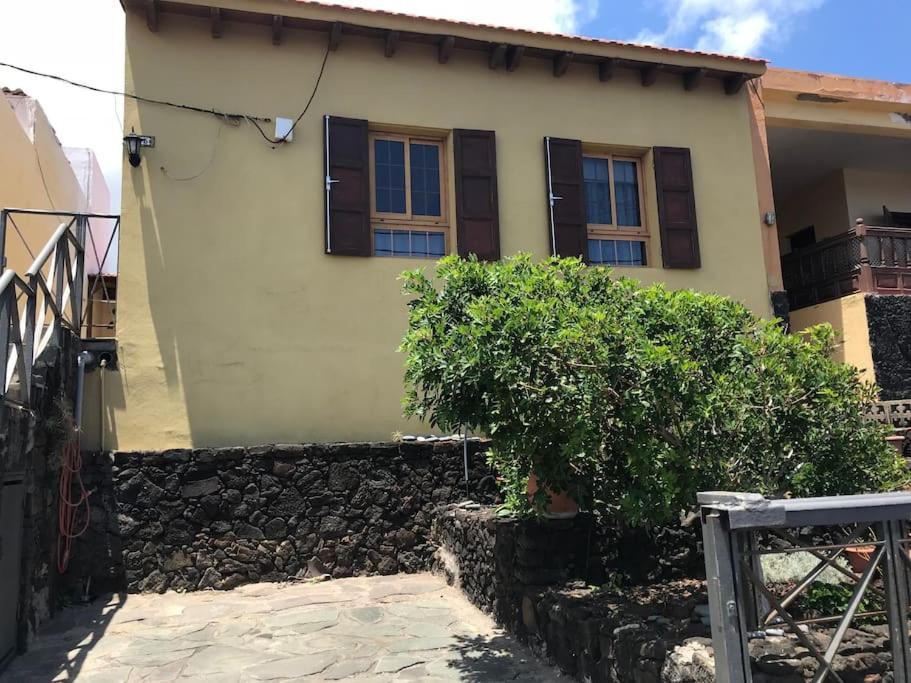Una Casa Con Vistas La Caleta  Exterior photo
